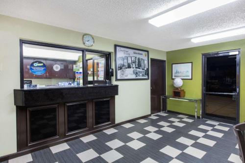 Foto - Super 8 by Wyndham Aberdeen MD