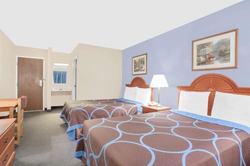 Super 8 by Wyndham Middletown in Middletown, USA