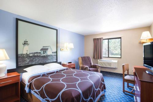 Super 8 by Wyndham Massena NY - image 4
