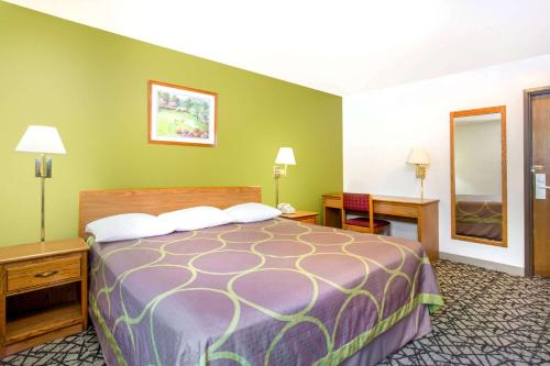 Super 8 by Wyndham Richmond/Broad Street, Ричмонд (фото 9)