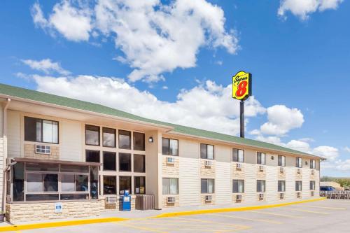 Super 8 by Wyndham Livingston Yellowstone in Livingston, USA