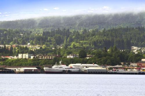 Photo - Super 8 by Wyndham Port Angeles at Olympic National Park