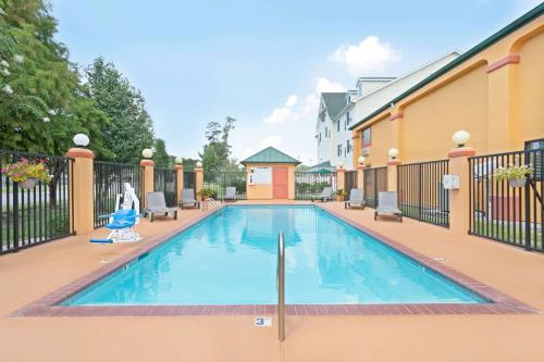 Super 8 by Wyndham Covington in Covington, USA