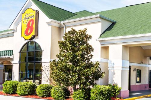 Super 8 by Wyndham Midlothian/Richmond Area