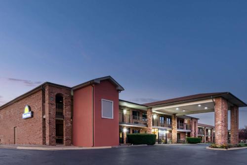 . Days Inn by Wyndham New Market I-81