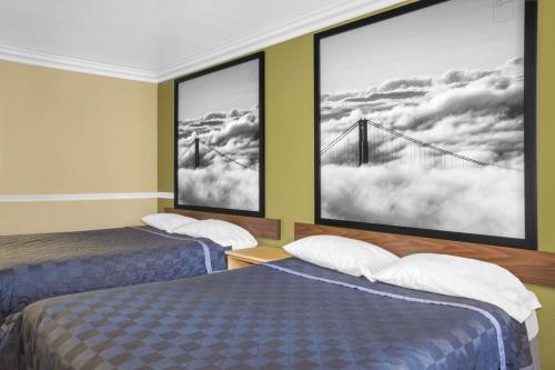 Super 8 by Wyndham Hayward Downtown – Hayward, CA