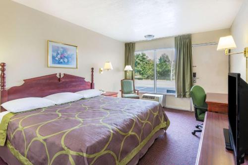Super 8 by Wyndham Ashland/Richmond - image 7