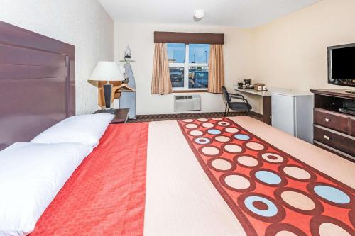 Super 8 by Wyndham Calgary/Airport