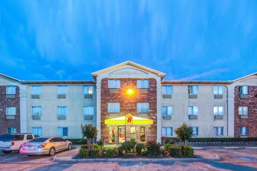 Super 8 by Wyndham McKinney/Plano Area, McKinney