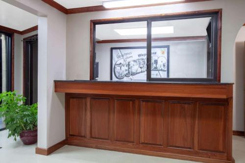 ردهة, سوبر 8 باي ويندام وايكروس جورجيا (Super 8 By Wyndham Waycross Ga) in Waycross