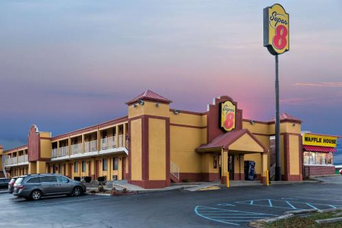 Super 8 by Wyndham Indianapolis-Southport Rd