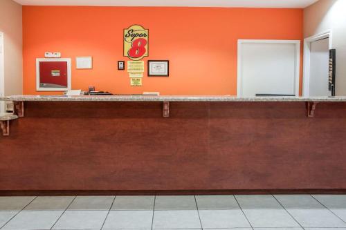 Super 8 by Wyndham Brenham TX in Brenham, USA