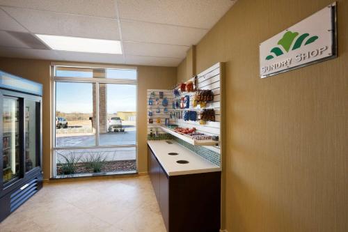 Wingate by Wyndham Seminole - image 3