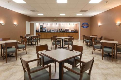 Baymont by Wyndham Salem Roanoke Area - Hotel - Salem