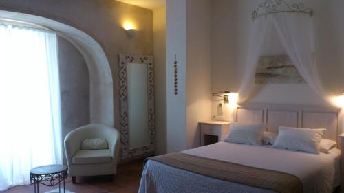 Superior Double Room image 3