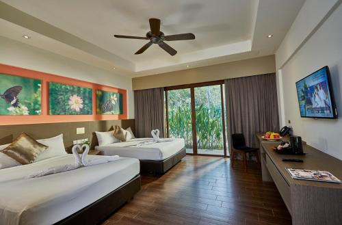 room detail thumbnail 1