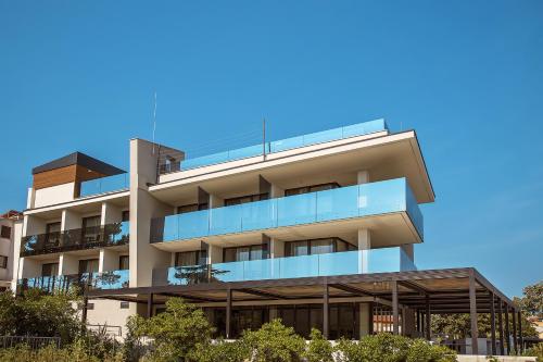 Hotel Maritim - main image