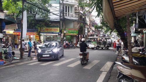 Hanu's House – Hanoi, NY