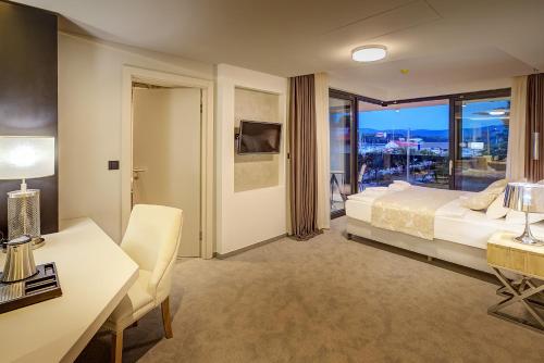 Hotel Maritime in Krk