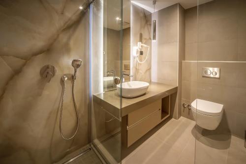 Hotel Maritim - image 8