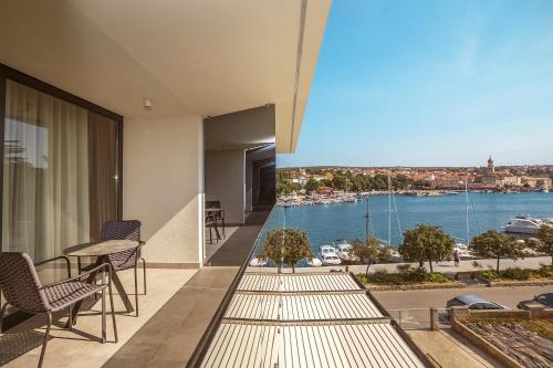 Erkély/terasz, Hotel Maritime in Krk