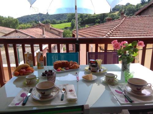 Chambre d'hôtes Les Myriades D'Or - Pension de famille - Régny