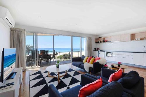 Sandbox Luxury Beach Front Apartments