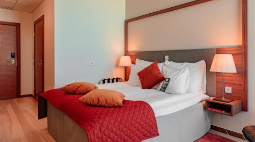 Clarion Hotel Helsinki - image 3