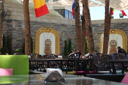 Colibri Hotel in Baabdat