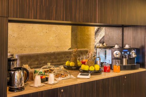 Campo Marzio Luxury Suites - image 9