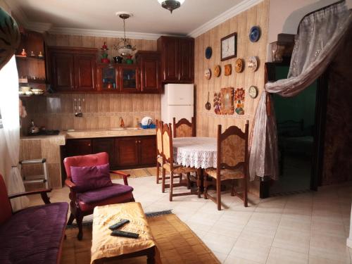 Marguerite Apartemnt dans une residence familiale in Roches Noires