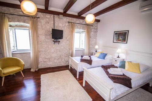 Kameni Dvori - Family Holiday Villa near Dubrovnik - image 3