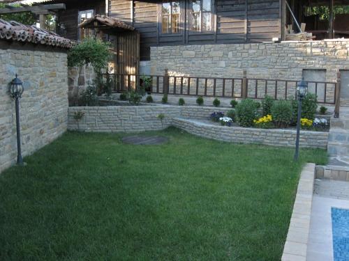 Sava Cupetsa Guest House - image 3