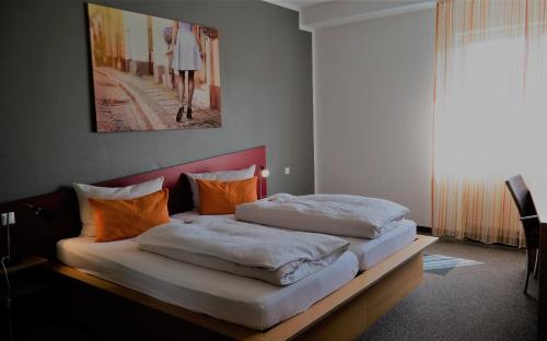 1 queen bed