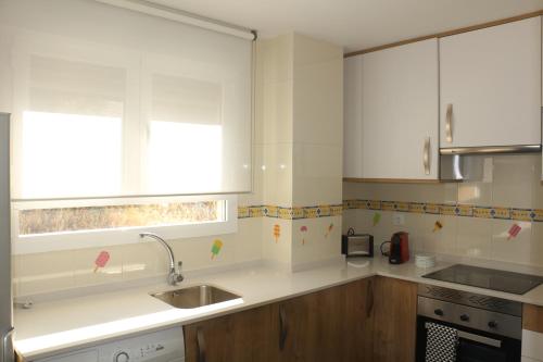 Apartamentos Homelife Roca Tarpeya