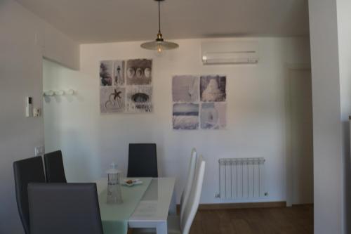 Apartamentos Homelife Roca Tarpeya