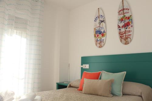 2 bedrooms, 3 beds