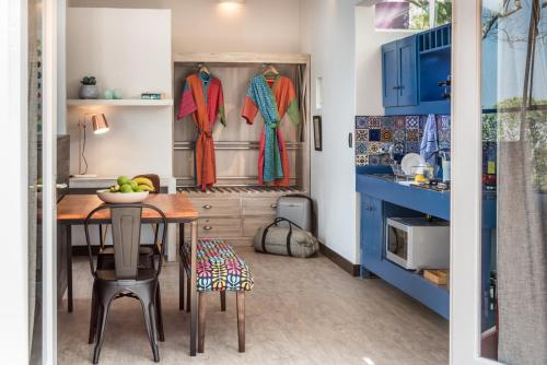 Bluemere Living in White River