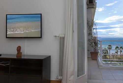 Edem BeachFront SeaView Dream Home In Beautiful Athens Riviera in Palaio Faliro, Atény (fotografie 6)
