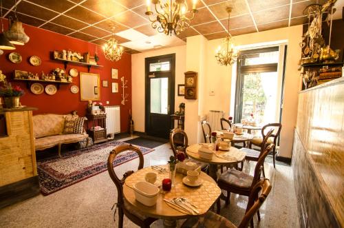 Trubarjev Boutique Hotel - image 2