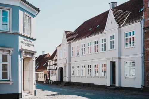  Kjobing Manor, Pension in Ærøskøbing bei Bregninge