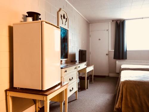2 double beds