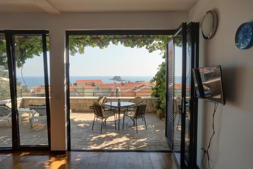 Apartments Minja Nerin 1