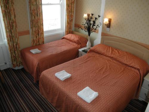 Queens Hotel