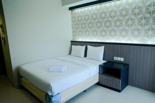 Best Location Studio Room Atria Residence Apartment Gading Serpong By Travelio