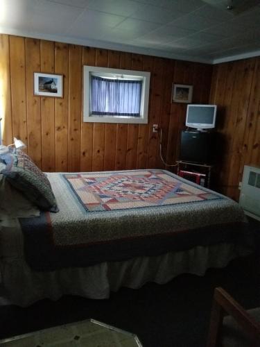 Little River Motel Saint Regis - image 6