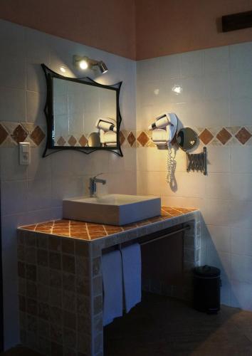 Hotel Le Saint Jean - image 14