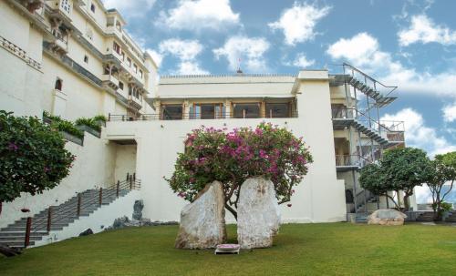 RAAS Devigarh