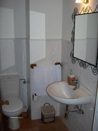 La Prida Apartamentos Rurales - image 4