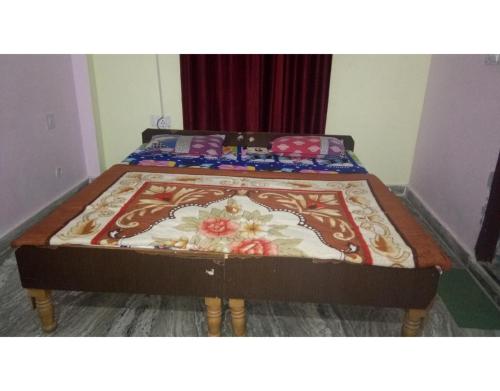 Budget Stay near Swarg Ashram